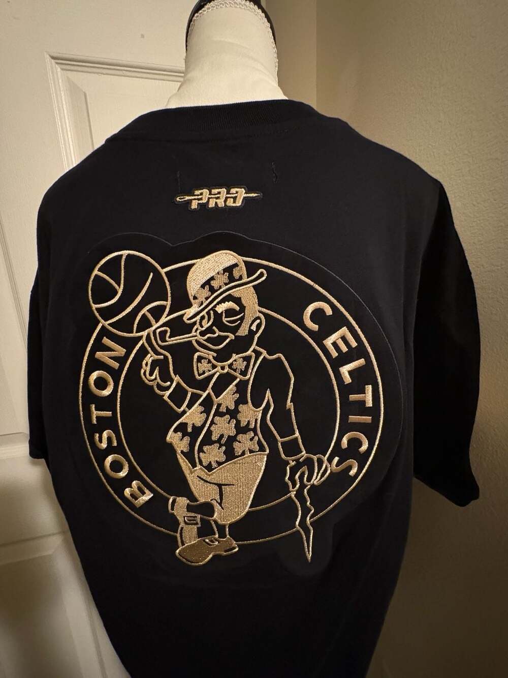 Champions! Pro Standard Celtics Luxury Black & Gold Embroidered T